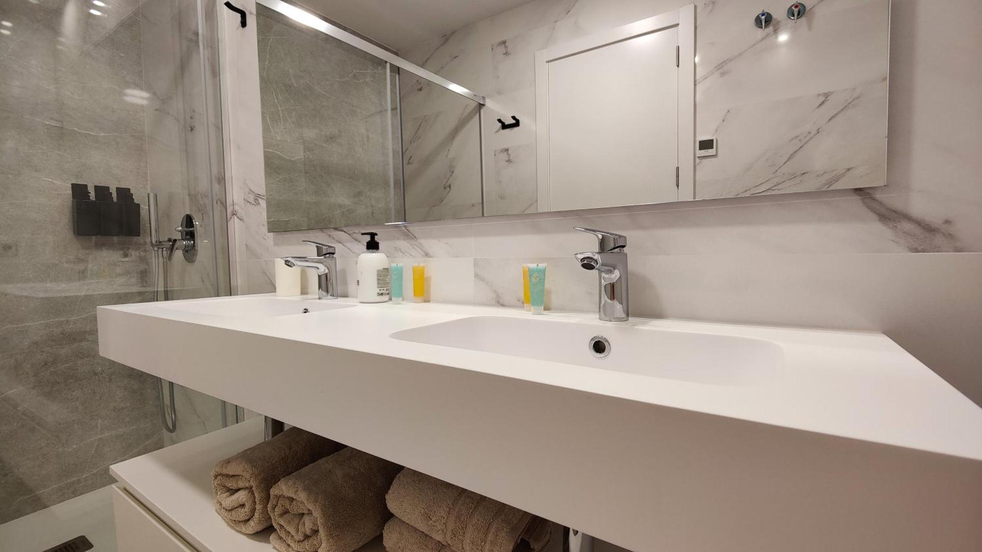 Sunset Cliffs Modern Apartment Benidorm Exterior photo